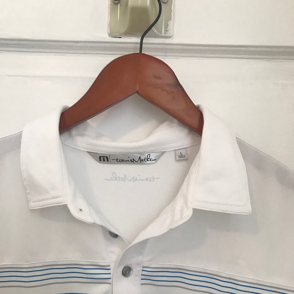 Gently use polo Travis Mathew